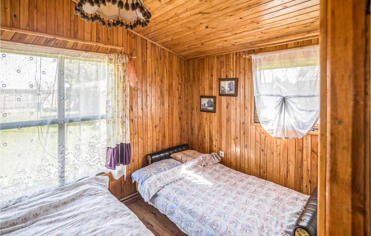 Amazing Home In Wilczeta With Kitchenette Zewnętrze zdjęcie