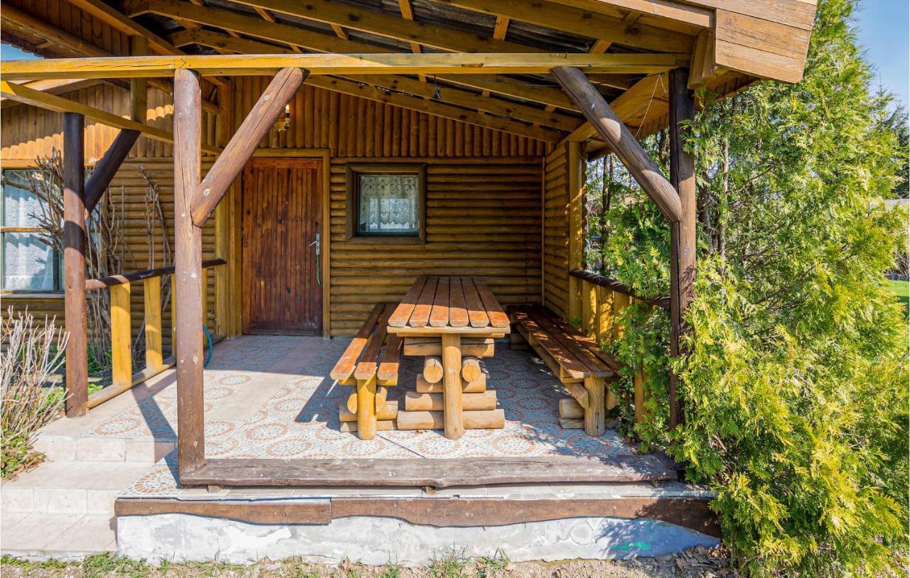 Amazing Home In Wilczeta With Kitchenette Zewnętrze zdjęcie