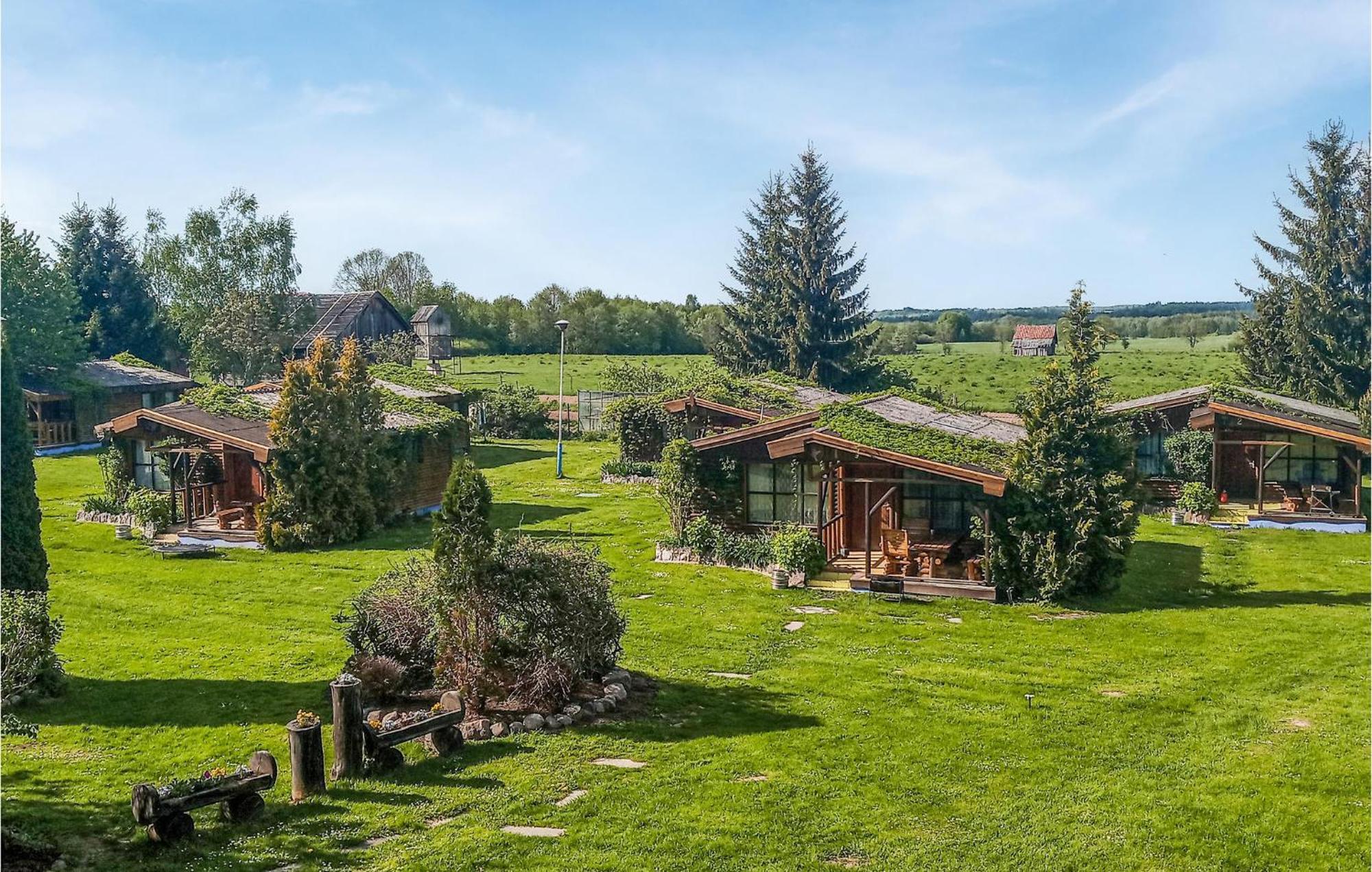 Amazing Home In Wilczeta With Kitchenette Zewnętrze zdjęcie